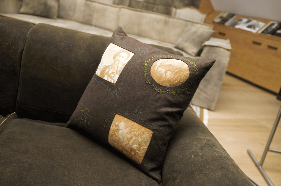 Loden Pillow “Wilderer M”, brown