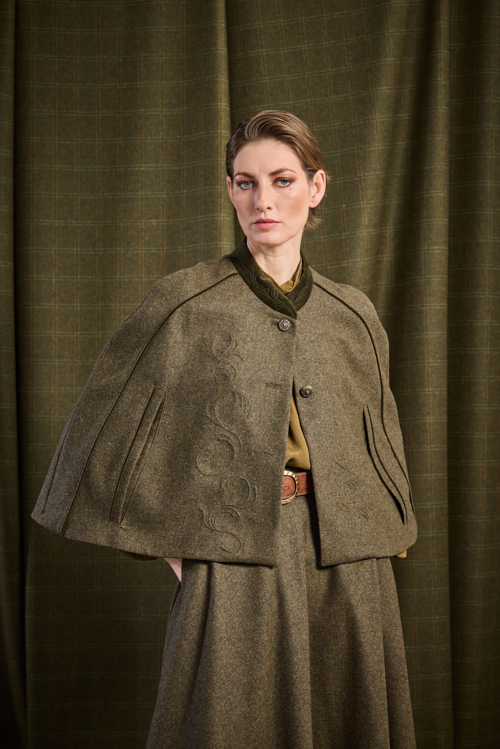 Stretchloden Damen Cape “Ophelia”, khaki