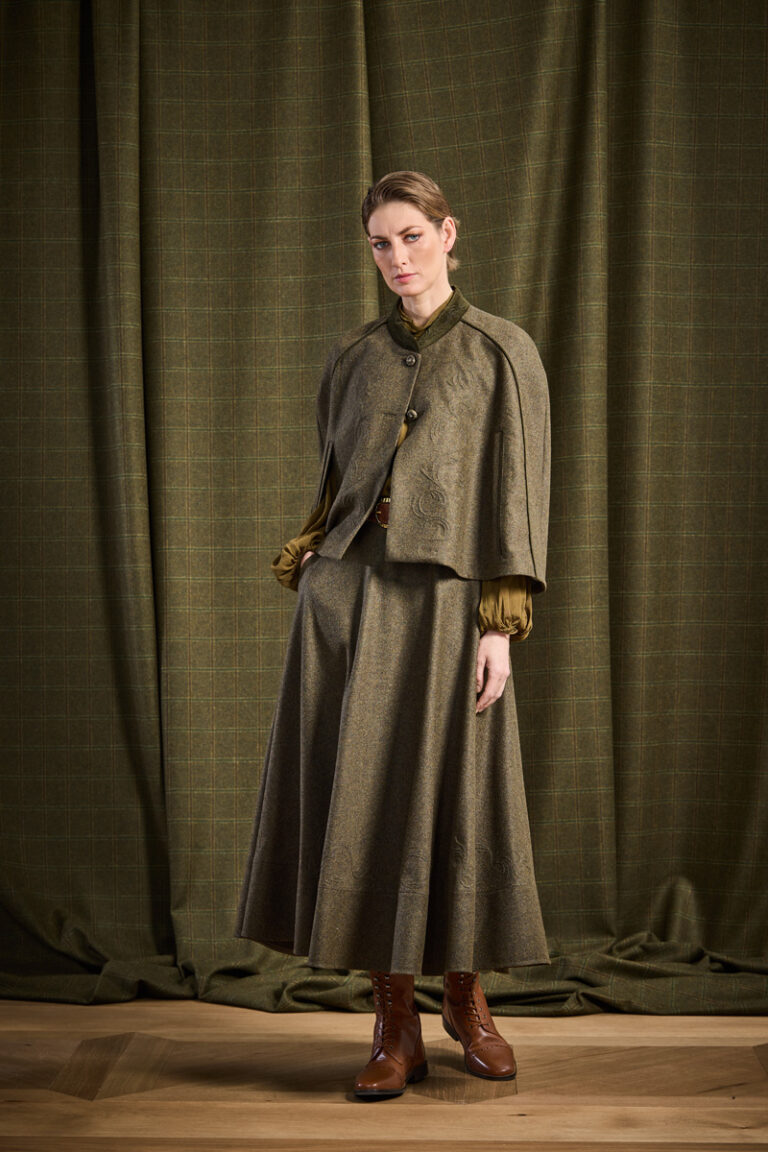 Ophelia Cape & Rock